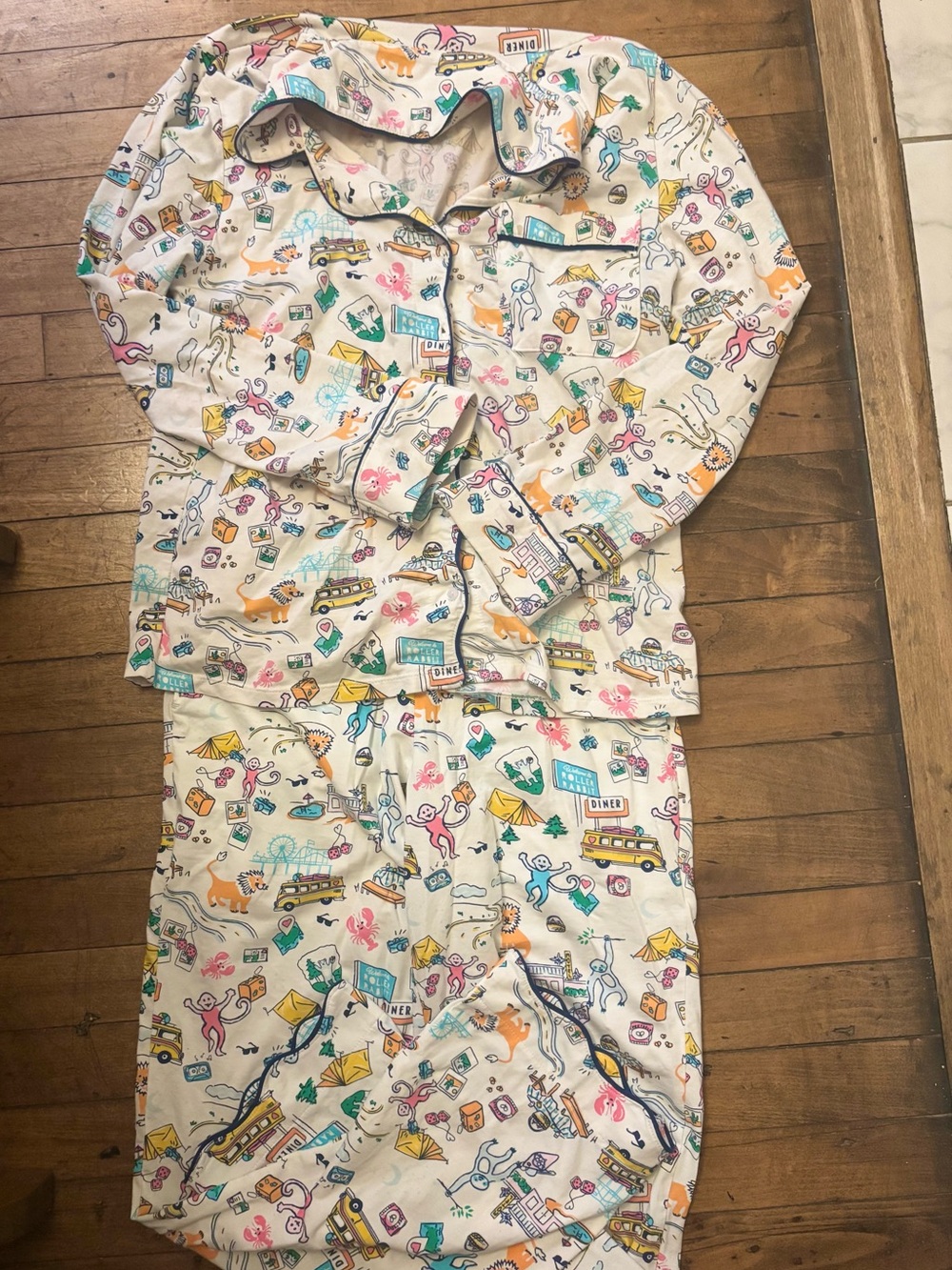 Roller Rabbit Two Piece Pajama Set